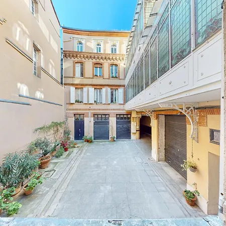 Couteliers - Hypercentre Carmes - Metro A 4min Apartment *